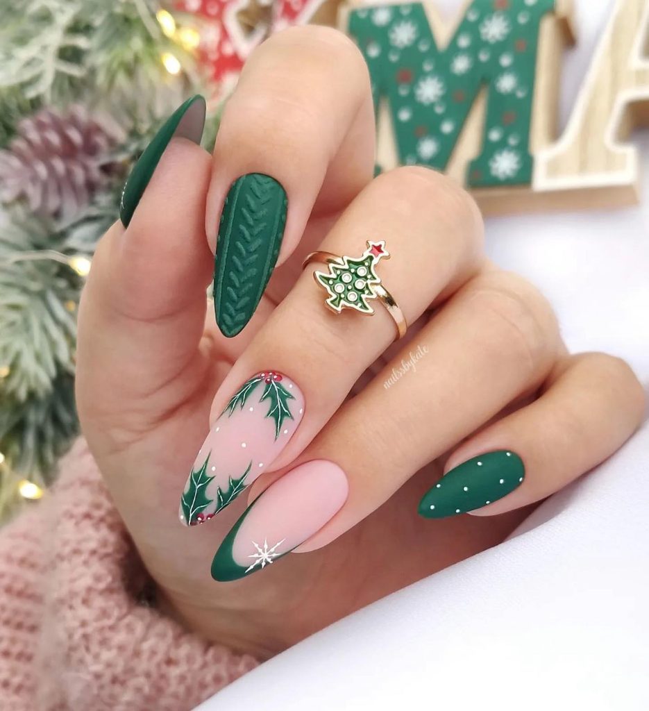 Green & Pink Nails